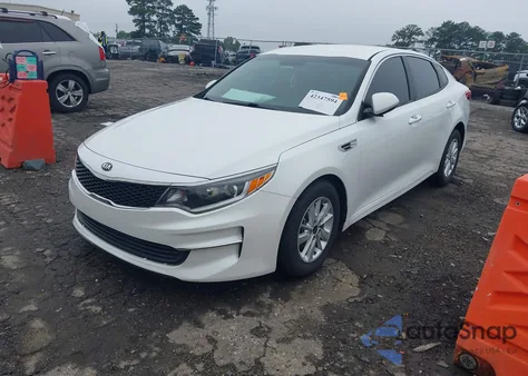 2016 Kia Optima Lx z USA, uszkodzony, nr VIN KNAGT4L36G5086833